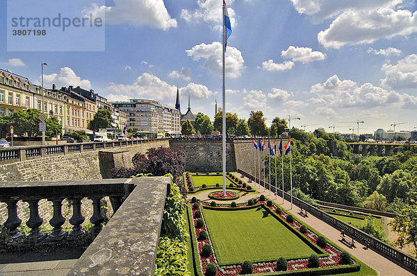 Luxembourg City von der Avenue Emile Reuter gesehen.