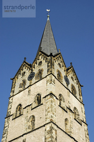 Kirchturm  Münster  historische Altstadt  Herford  NRW  Nordrhein Westfalen  Deutschland