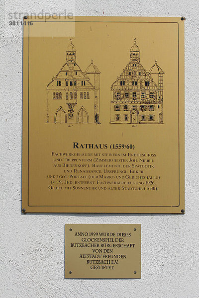Schild des alten Rathaus in der Altstadt von Butzbach  Hessen  Deutschland