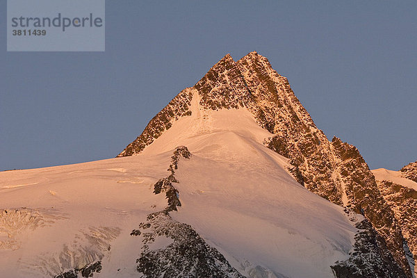 Großglockner im Morgenlicht  Kärnten  Österreich