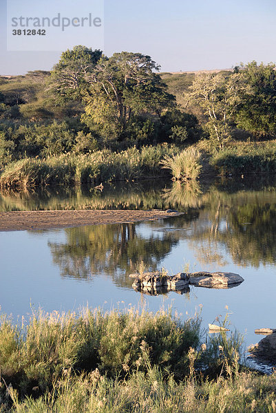 Landschaft am Lower Sabie Rastlager im Krügerpark  Südafrika