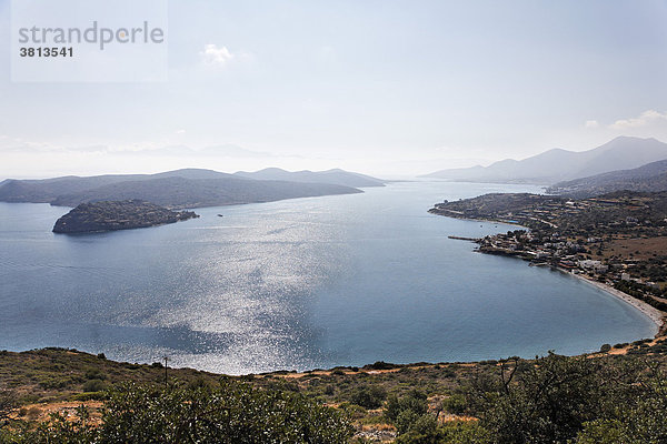Spinalonga Bay  Lepra-Insel Spinalonga  Blick über Plaka  Ostkreta  Kreta  Griechenland
