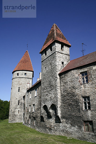 Teil der Stadtmauer  Tallinn  Estland