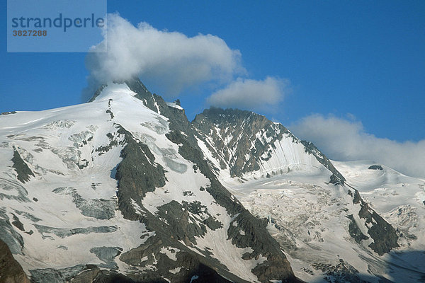 Grossglocknermassiv  Nationalpark Hohe Tauern  Oesterreich Grossglockner