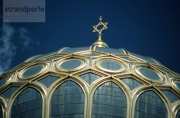 Kuppeldach der Neuen Synagoge  Architekt: F. A. Stuehler  Oranienburger Strasse  Berlin  Deutschland