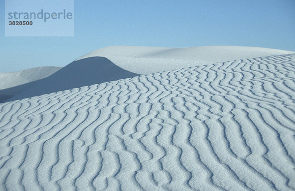 Sand structures  White Sands national monument  New Mexico  USA