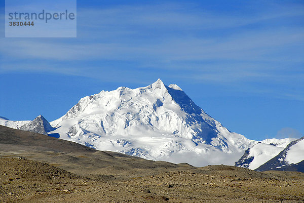 Schneebedeckter und vergletscherter Berg Cho Oyu Tibet China