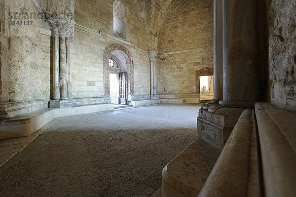 Castel del Monte  erbaut von Kaiser Friedrich II. von Hohenstaufen  UNESCO Welterbe  Apulien  Puglia  Italien  Europa