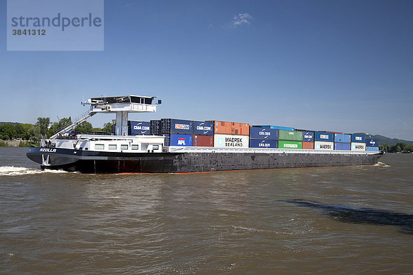 Frachtschiff  Containerschiff auf dem Rhein  Bonn  Rheinland  Nordrhein-Westfalen  Deutschland  Europa