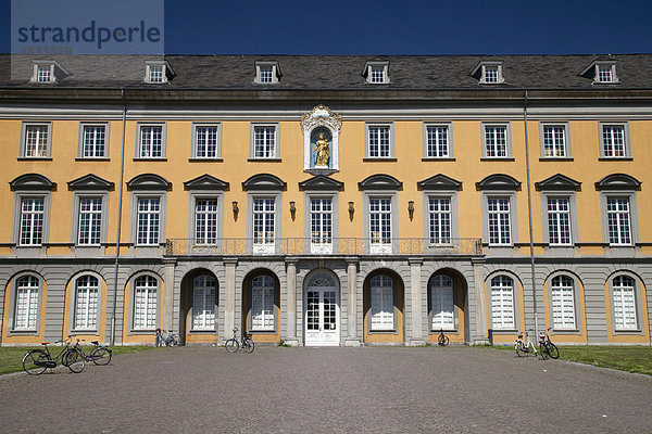 Universität  ehemals Kurfürstliche Residenz  Bonn  Rheinland  Nordrhein-Westfalen  Deutschland  Europa