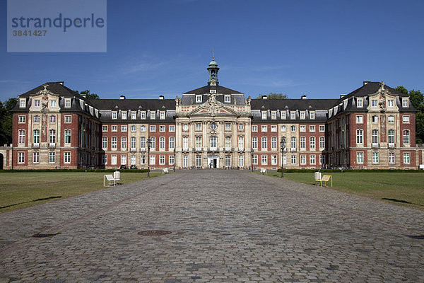 Schloss  Universität  Stadt Münster  Münsterland  Nordrhein-Westfalen  Deutschland  Europa