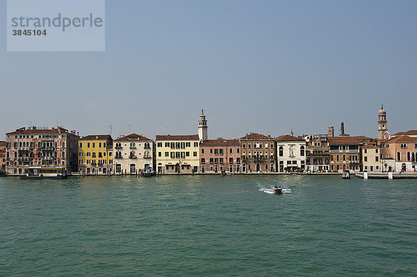 Fondamenta delle Zattere  Stadtviertel Dorsoduro  Venedig  Venetien  Italien  Europa