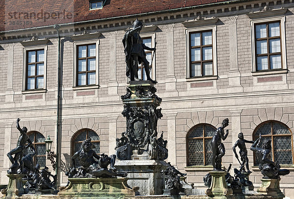 Brunnenhof der Residenz  München  Bayern  Deutschland  Europa