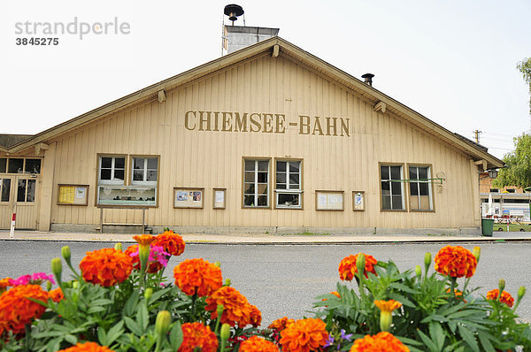 Bahnhof der Chiemseebahn in Prien-Stock  Chiemsee  Chiemgau  Bayern  Deutschland  Europa