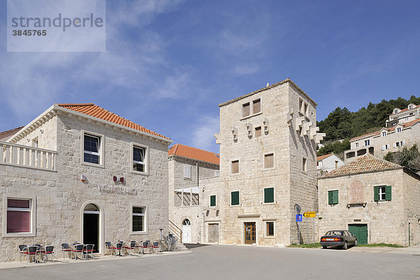 Kastell in Pucisca  Insel Brac  Kroatien  Europa