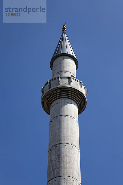Die Ditib-Merkez-Moschee  die größte Moschee in Deutschland  Duisburg-Marxloh  Nordrhein-Westfalen  Deutschland  Europa