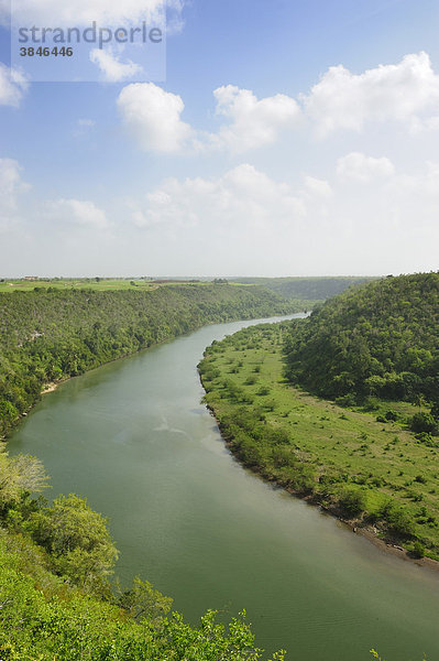 Fluss Rio de Chavon  Dominikanische Republik  Karibik