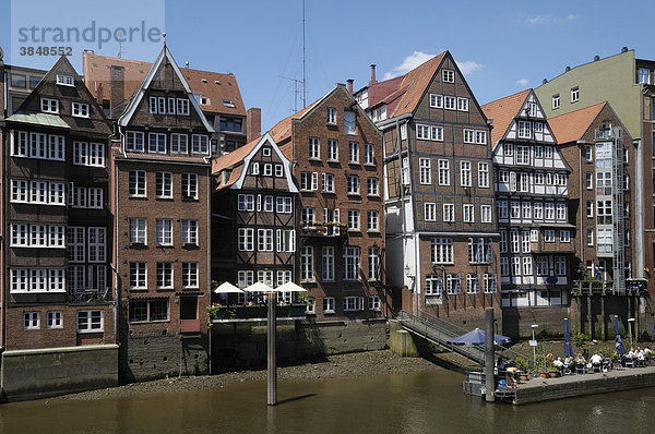 Historische Häuser Deichstraße  Nikolaifleet  Hamburg  Deutschland  Europa