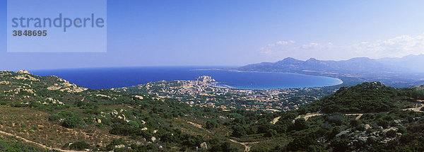 Calvi Panorama  Golf von Calvi  Balagne  Insel Korsika  Frankreich  Europa