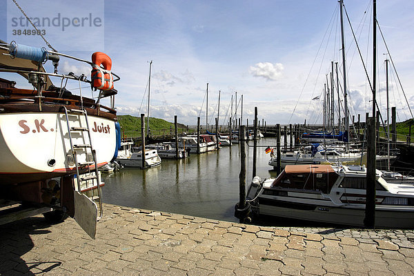 Bootshafen für private Yachten  Insel Juist  Niedersachsen  Nord-Deutschland  Europa