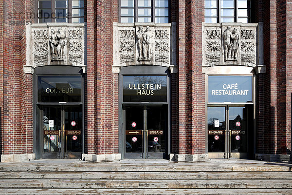 Ullsteinhaus Berlin  ehemalige Zentrale des Ullstein-Verlags  Expressionismus  Büro- und Veranstaltungszentrum  Tempelhof  Berlin  Deutschland  Europa