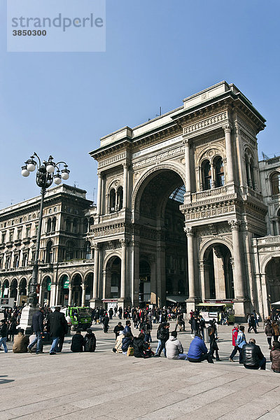 Galleria Vittorio Emanuele II  überdachte Einkaufsstraße  1865  Architekt Giuseppe Mengoni  Piazza del Duomo  Mailand  Lombardei  Italien  Europa