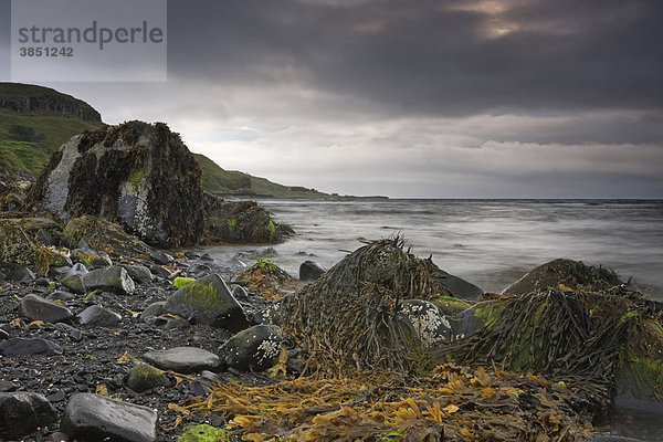 Aufkommender Sturm  Glendale Beach  Isle of Skye  Schottland  Großbritannien  Europa