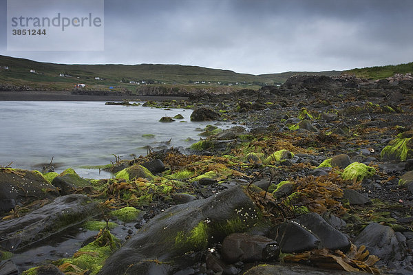 Glendale Beach  Blick auf die Mündung des Flusses Hamara  Isle of Skye  Schottland  Großbritannien  Europa