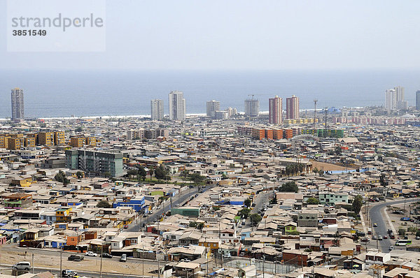 Häuser  Übersicht  Stadtansicht  Meer  Küste  Iquique  Norte Grande  Nordchile  Chile  Südamerika