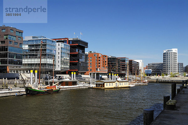 Sandtorkai und Sandtorhafen in der Hafencity von Hamburg  Deutschland  Europa