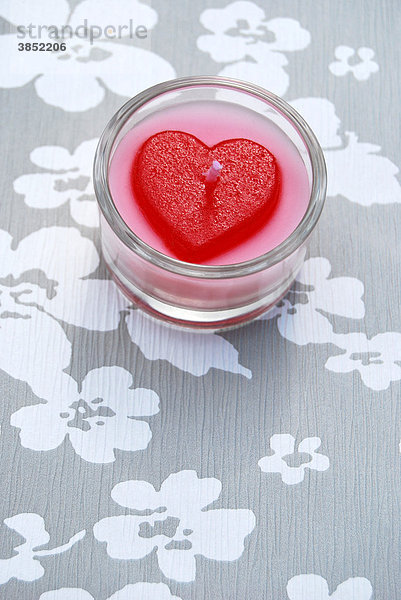 Herz  Teelichthalter  Symbolbild für Liebe