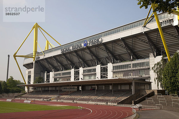 Stadion  Signal Iduna Park  Westfalenstadion  Dortmund  Ruhrgebiet  Nordrhein-Westfalen  Deutschland  Europa
