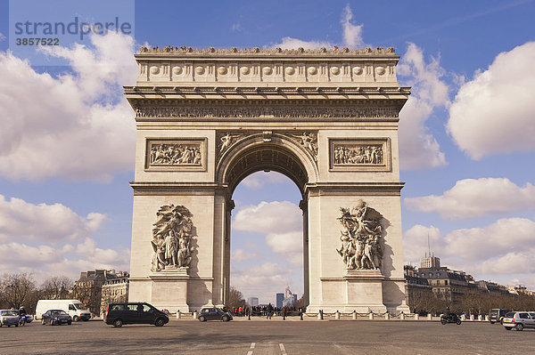 Triumphbogen  Place Charles de Gaulle  zuvor Place de líEtoile  Paris  Frankreich  Europa