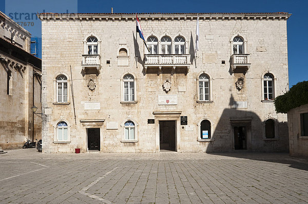 Rathaus  Trogir  Gespanschaft Split-Dalmatien  Kroatien  Europa