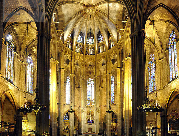 Innenaufnahme Chor  gotische Kathedrale La Catedral de la Santa Creu i Santa Eul‡lia  Barcelona  Katalonien  Spanien  Europa