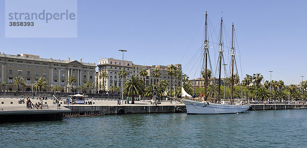 Dreimaster  Museumsschiff  Marinemuseum  Museu Maritim de Barcelona  Hafen Port Vell  Barcelona  Katalonien  Spanien  Europa