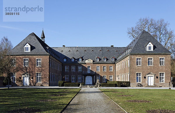Kloster Langwaden  Grevenbroich  Niederrhein  Nordrhein-Westfalen  Deutschland  Europa