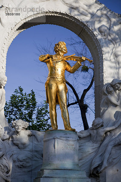 Johann Strauss Denkmal  Stadtpark  Wien  Österreich  Europa