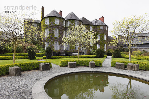 Butler House Gardens  Kilkenny  County Kilkenny  Irland  Britische Inseln  Europa