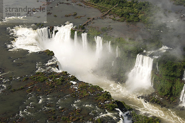 Iguazu Wasserfälle  Luftbild  Iguazu  Brasilien  Südamerika