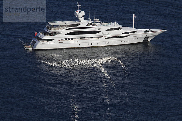 Benetti Motoryacht Lady Lara vor Monaco  CÙte d'Azur  Mittelmeer  Europa