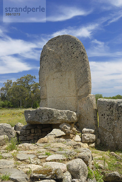 Prähistorische Hünengrab-Anlage Tomba di Gigante di Coddu Vecchju  Bronzezeit  1800 v.Chr.  Arzanchena  Sardinien  Italien  Europa
