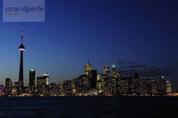 Skyline von Toronto  Ontario  Kanada