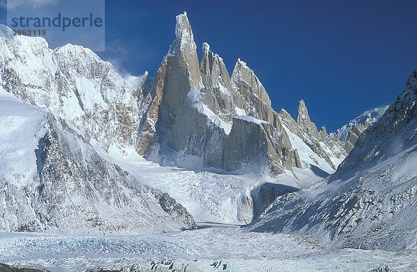 Cerro Torre  3128 m  Patagonien  Argentinien  Südamerika