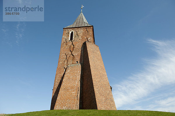 am  Architektur  außen  Außenaufnahme  aussen  Aussenansicht  Aussenansichten  Aussenaufnahme  Aussenaufnahmen  Backstein  Backsteinbau  Backsteinbauten  Backsteine  Backsteinturm  Bau  Bauten  Bauwerk  Bauwerke  bei  blauer  BRD  Bundesrepublik  Christentum  christlich  christliche  christlicher  christliches  davor  der  deutsch  deutsche  deutscher  deutsches  Deutschland  draußen  draussen  europäisch  europäische  europäischer  europäisches  Europa  europaeisch  europaeische  europaeischer  europaeisches  Gebäude  Gebaeude  Glaube  glauben  Hügel  Himmel  Holstein  Huegel  in  Kirche  Kirchen  Kirchtürme  Kirchtuerme  Kirchturm  Massiver  menschenleer  niemand  norddeutsch  norddeutsche  norddeutscher  norddeutsches  Norddeutschland  Nordfriesland  religiös  religiöse  religiöser  religiöses  religioes  religioese  religioeser  religioeses  Religion  Sakralbau  Sakralbauten  Schleswig  Schleswig-Holstein  St  Stephanus  Türme  Tag  Tage  Tageslicht  tagsüber  tagsueber  Tuerme  Turm  unten  von  vor  Westerhever  Wiese  Wiesen  Ziegel  Ziegelstein  Ziegelsteine