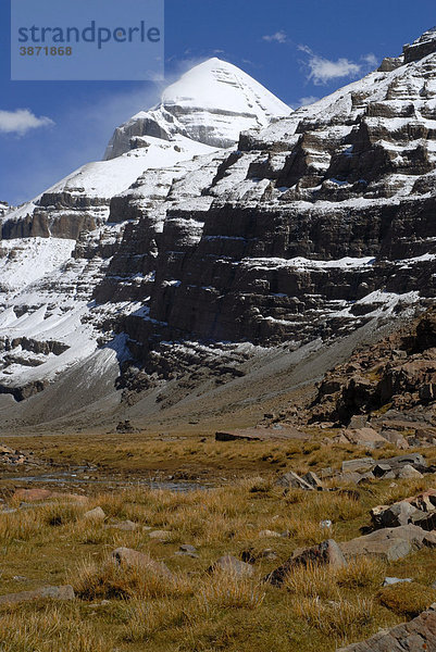 am  asiatisch  asiatische  asiatischer  asiatisches  Asien  außen  Außenaufnahme  aussen  Aussenaufnahme  Aussenaufnahmen  bei  Berg  Berge  Berggruppe  Berggruppen  bergig  bergige  bergiger  bergiges  Berglandschaft  Berglandschaften  Bergmassiv  Bergmassive  China  chinesisch  chinesische  chinesischer  chinesisches  draußen  draussen  Gebirge  Kailash  Kang  Landschaft  Landschaften  menschenleer  Mount  Natur  Ngari  niemand  oder  Provinz  Rinpoche  Schnee  schneebedeckt  schneebedeckte  schneebedeckter  schneebedecktes  Täler  Taeler  Tag  Tage  Tageslicht  tagsüber  tagsueber  Tal  Tibet  tibetanisch  tibetanische  tibetanischer  tibetanisches  tibetisch  tibetische  tibetischer  tibetisches  verschneit  verschneite  verschneiter  verschneites  Westtal  Westtibet