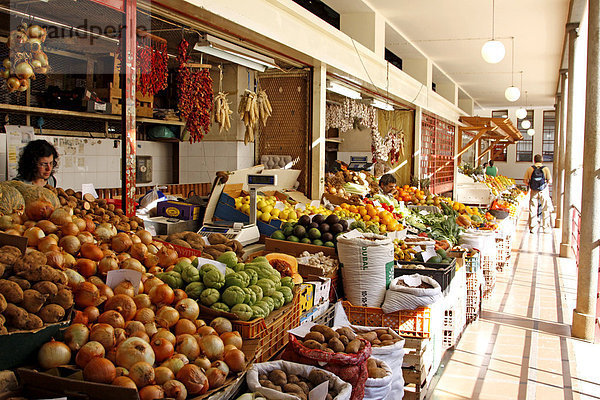 Markt  Mercado dos Lavradores  Funchal  Madeira  Portugal  Europa