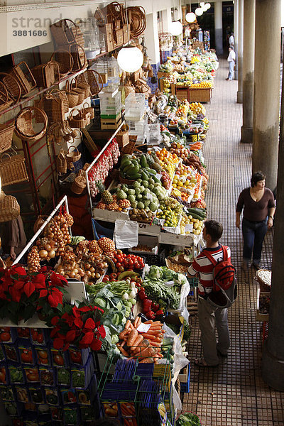 Markt  Mercado dos Lavradores  Funchal  Madeira  Portugal  Europa