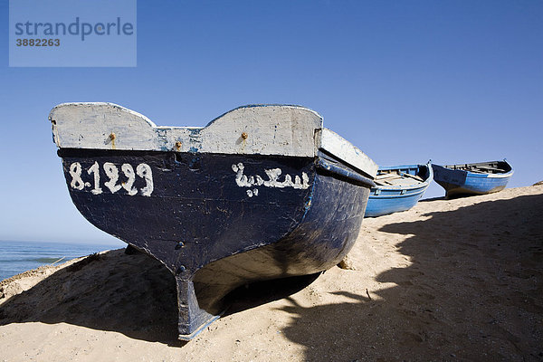 Fischerboote am Strand  Sous-Massa-Nationalpark  Marokko