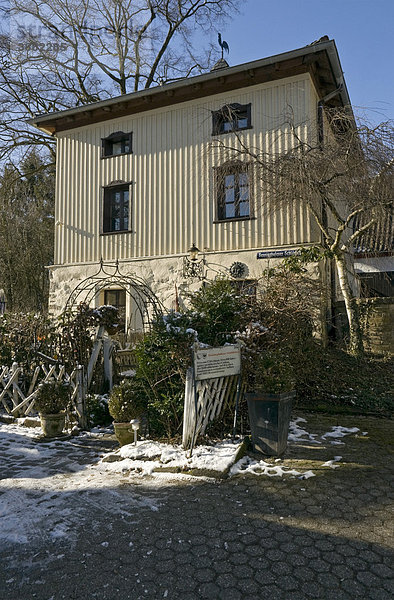 Benningshofener Schlösschen Haus im Stadtteil Gruiten  Haan bei Düsseldorf  Nordrhein-Westfalen  Deutschland  Europa